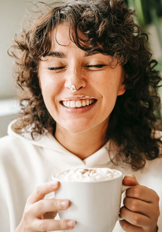 Propozycja na dziś - Najpierw aromatyczna kawa i ciekawy poradnik - "Jak dobierać obuwie do naszych ulubionych sukienek".