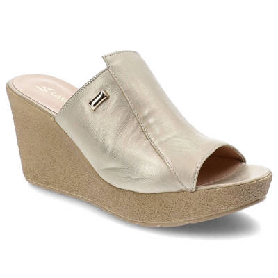 Klapki LAMANTI - 997 Złoty Przecierka