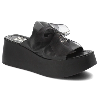 Klapki KARINO - 4976/076-P Czarny/Lico